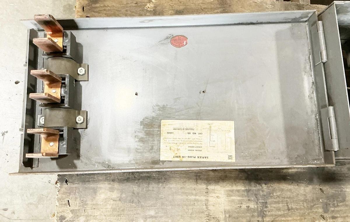 Used Square D SD9344 Fusible Bus Plug 200A 575AC HP 50 3PH 3W