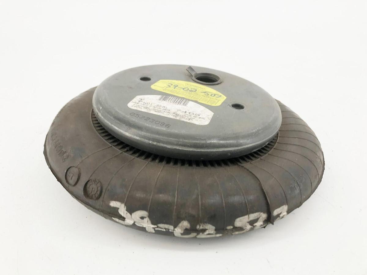 New Firestone W01-358-7465 Air Spring Single Conv. 3/4" NPT Style 115 - No Box