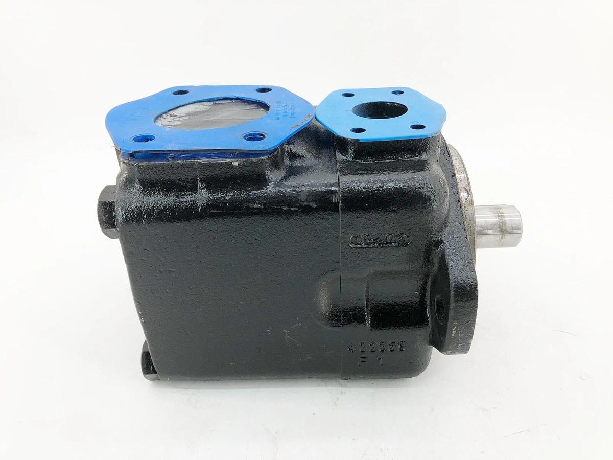New Vickers 45V50A-1C22R Hydraulic Vane Pump 1- 5/16" Shaft 02-137144-3