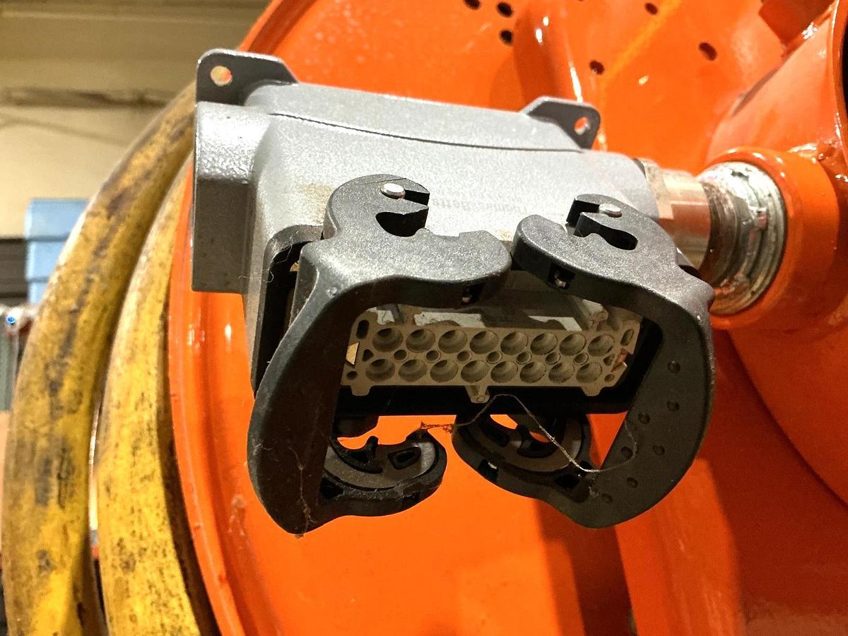 Used Gleason Reel S24751-163-15-2-CSA Heavy Duty Cable Reel Retrieve 50ft 35A 600V
