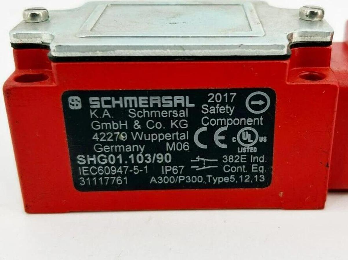 New Schmersal SHG01.103/90 Snap Action Safety Switch