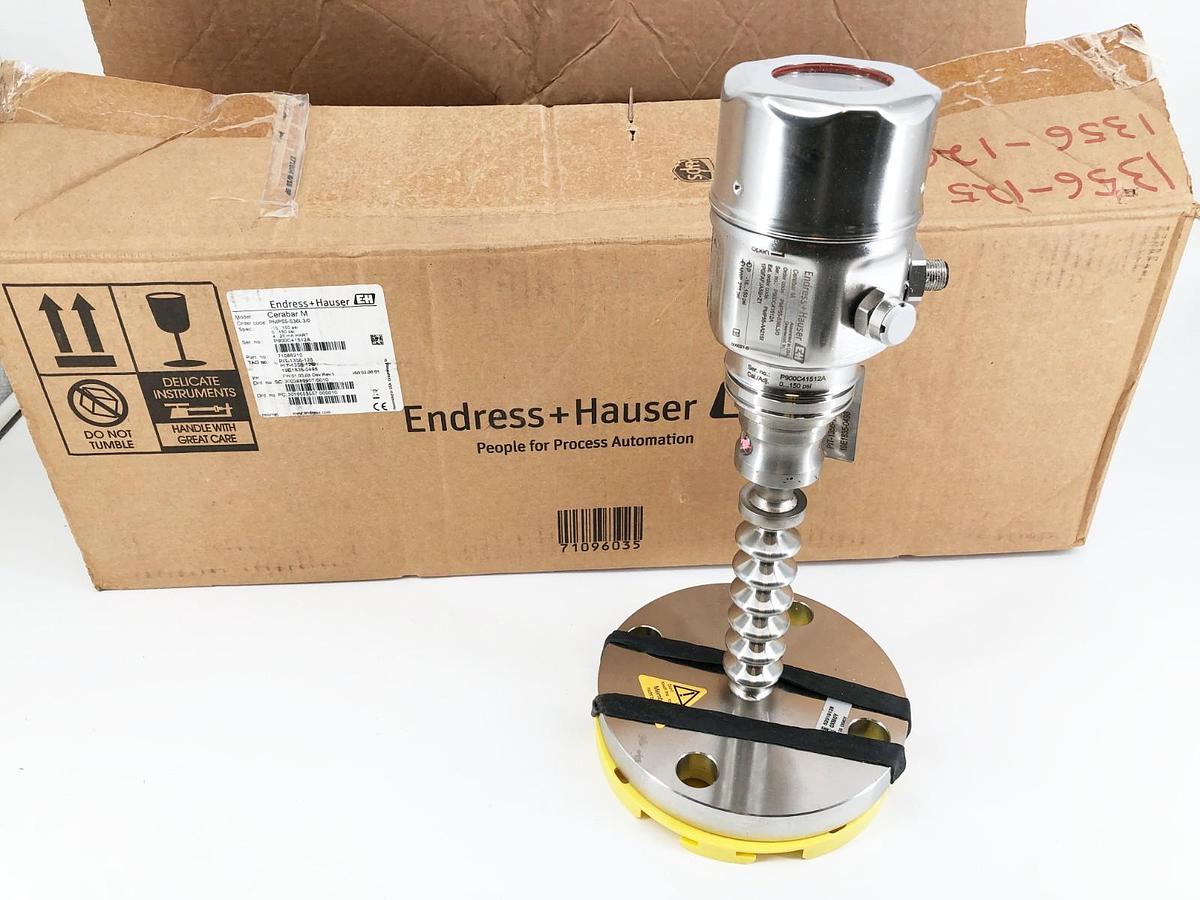 New Endress + Hauser Cerabar M PMP55-536L3/0 Transmitter 71086210