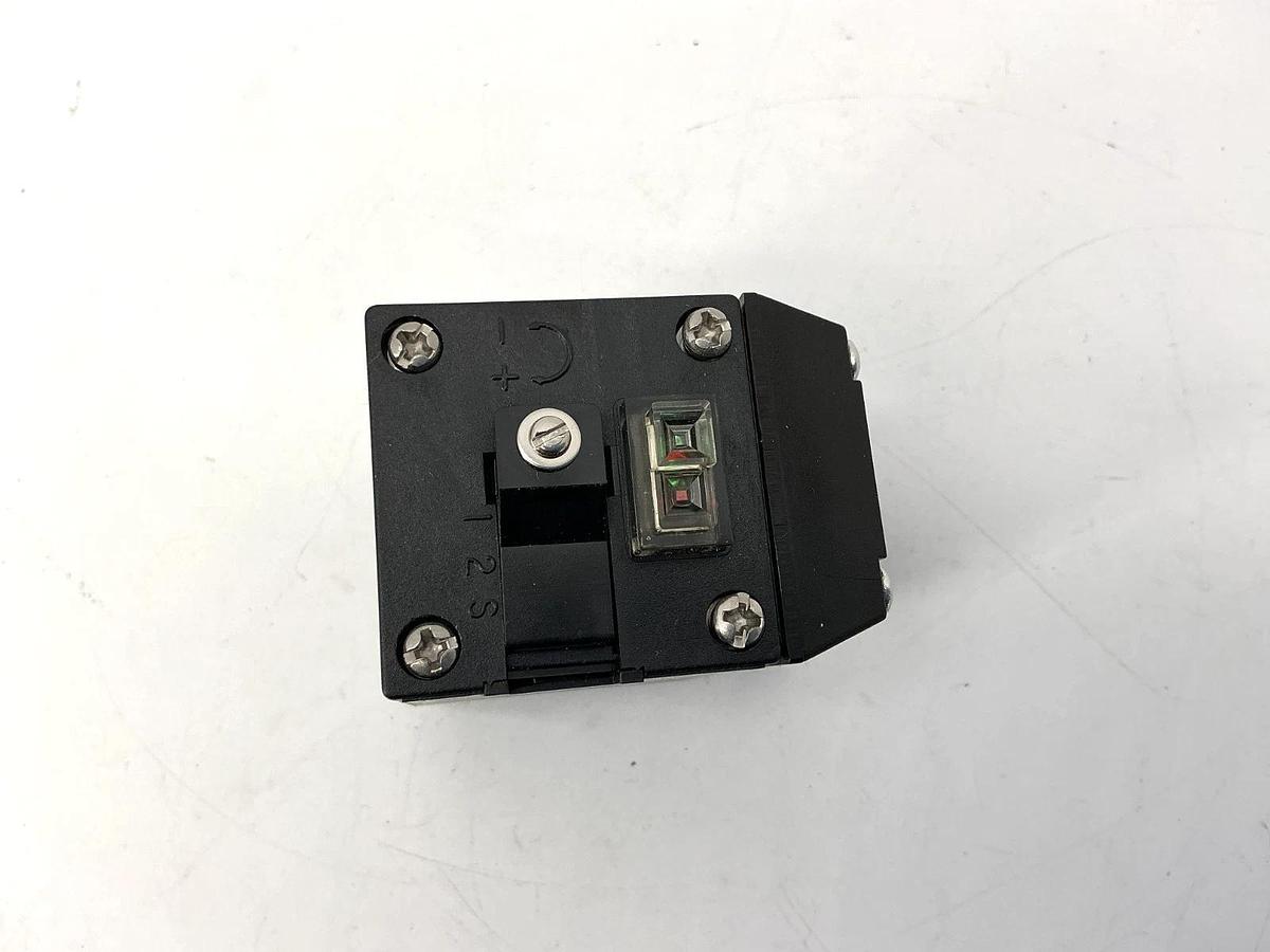 New Pepperl+Fuchs MPL2HD Photoelectric Sensor Retroflective Range 9.1m 454421