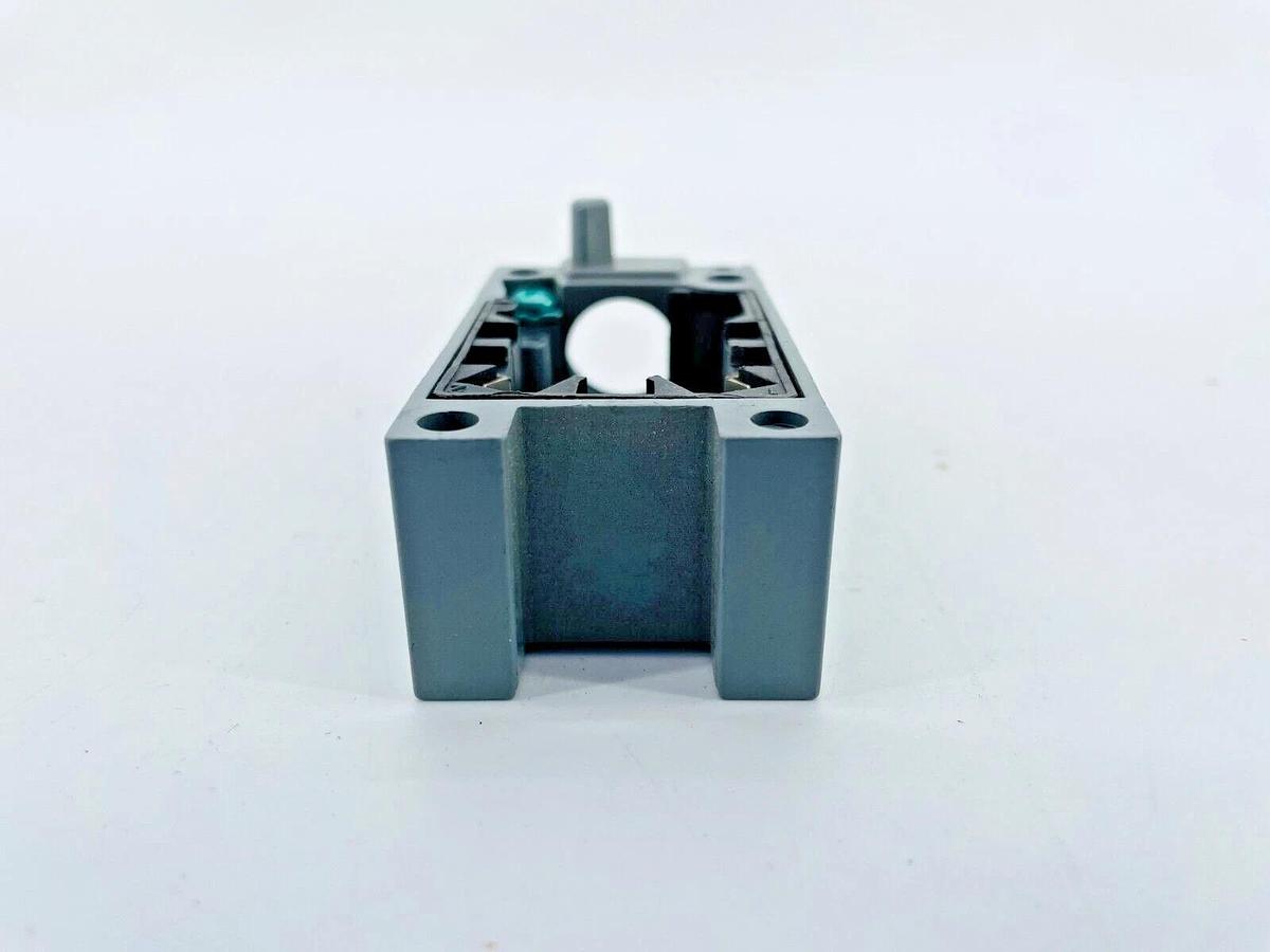 New Cutler Hammer E51RC Sensor Receptacle Series A1