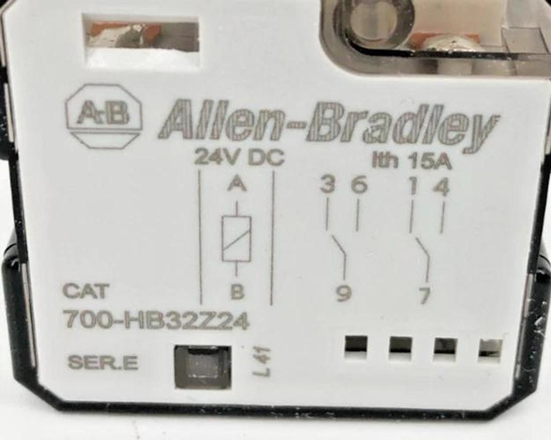 Lot of 2 New Allen Bradley 700-HB32Z24 Ser. E Relays 24VDC 15A DPDT