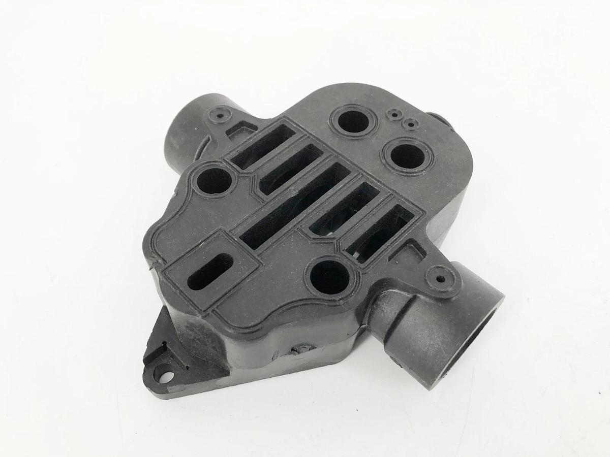 New Warren Rupp 095-051-558 Spool Valve Body for Marathon - No Box