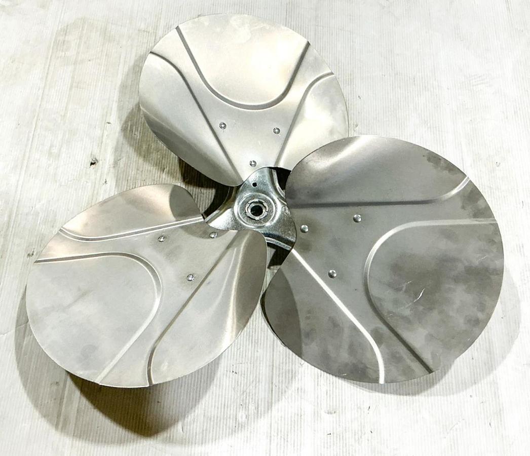 New Dayton 2C373 Fan Blade 24” -No Box
