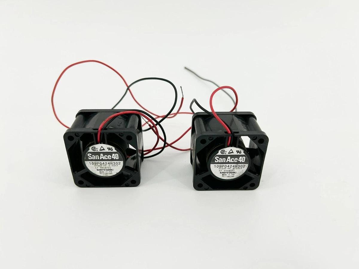 Lot of 2 New Sanyo 109P0424H302 Axial Fans, 40x40x28mm, 24VDC