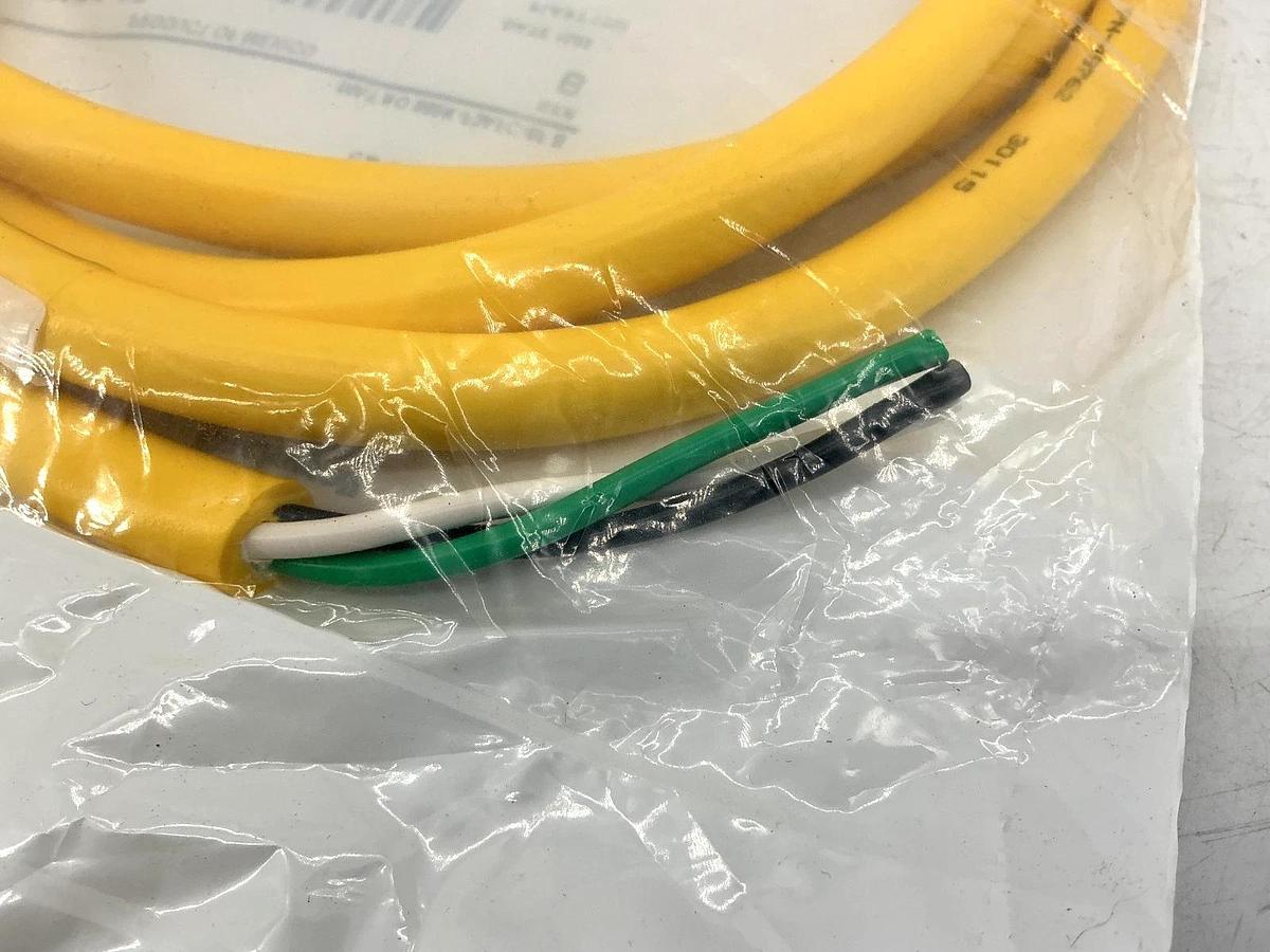 New Allen Bradley 889N-F3AFC-6F Ser B QD Cordset Female 3-Pin 3-Wire 6ft