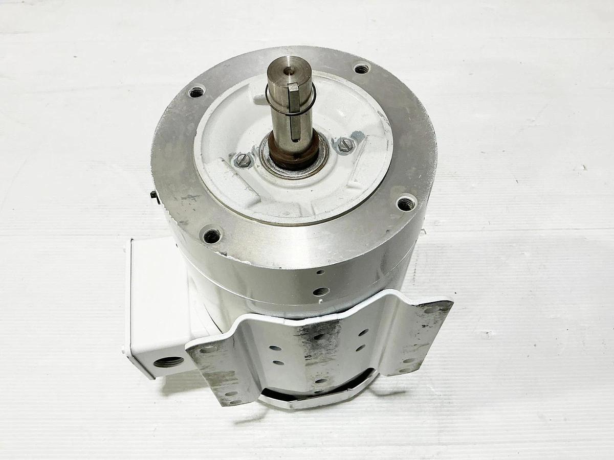 New Baldor CEWDM3558T-5 Electric Motor 2HP 575V 1755RPM 2.3A 3PH 145TC