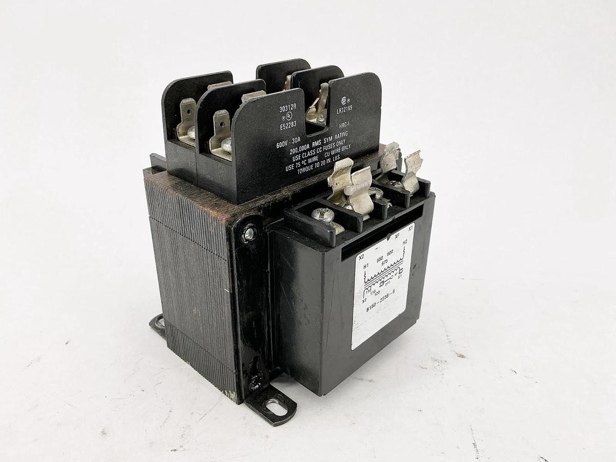 New Cutler Hammer C0150E4CFB Transformer 150VA 50/60Hz 600V 30A - No Box
