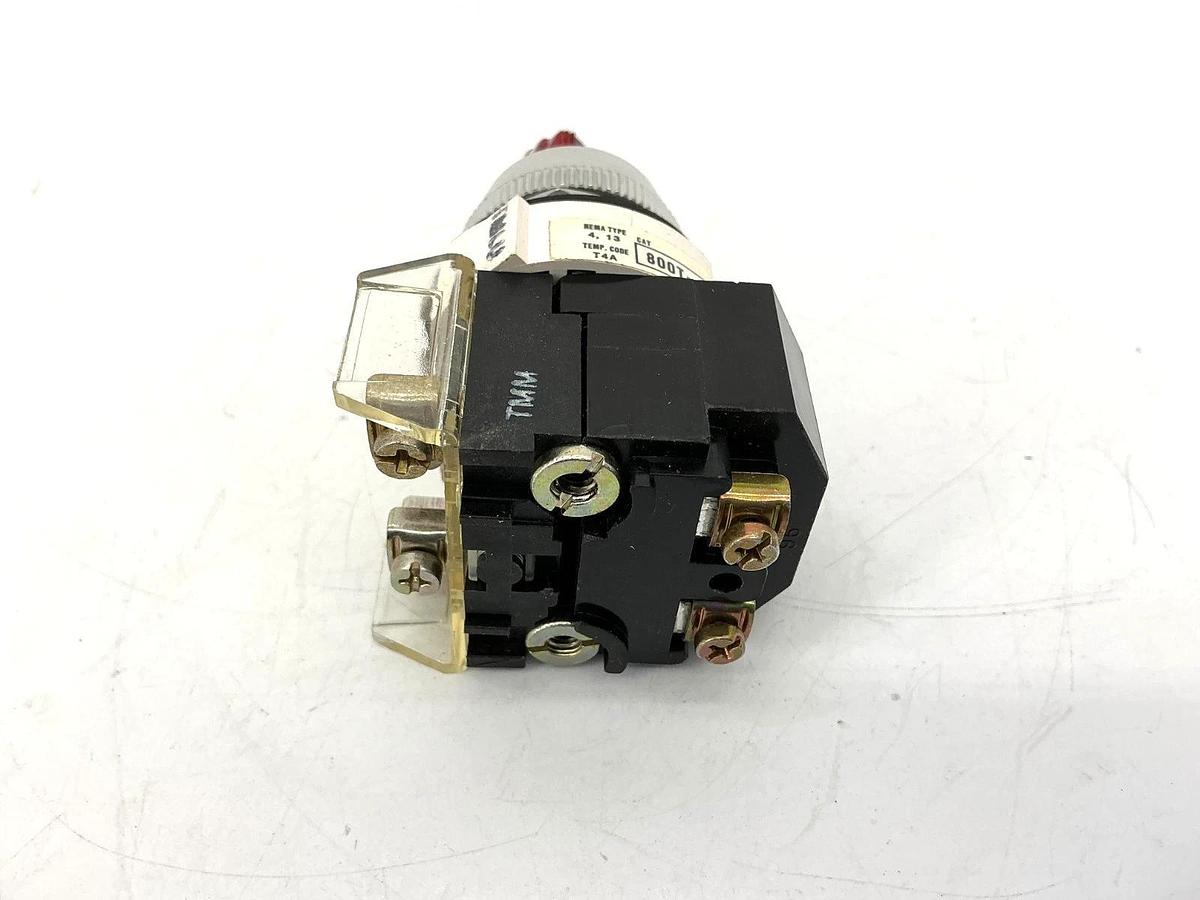 New Allen Bradley 800T-16HR2KB6AX Ser T Illuminated Selector Switch Red 2Pos