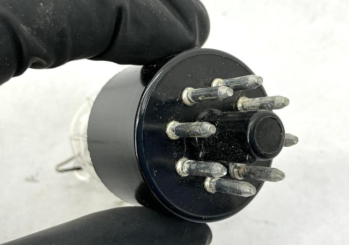 New Whelen S999 Strobe Beacon Flash Tube 8-Pin 02-0311774-00 S-999