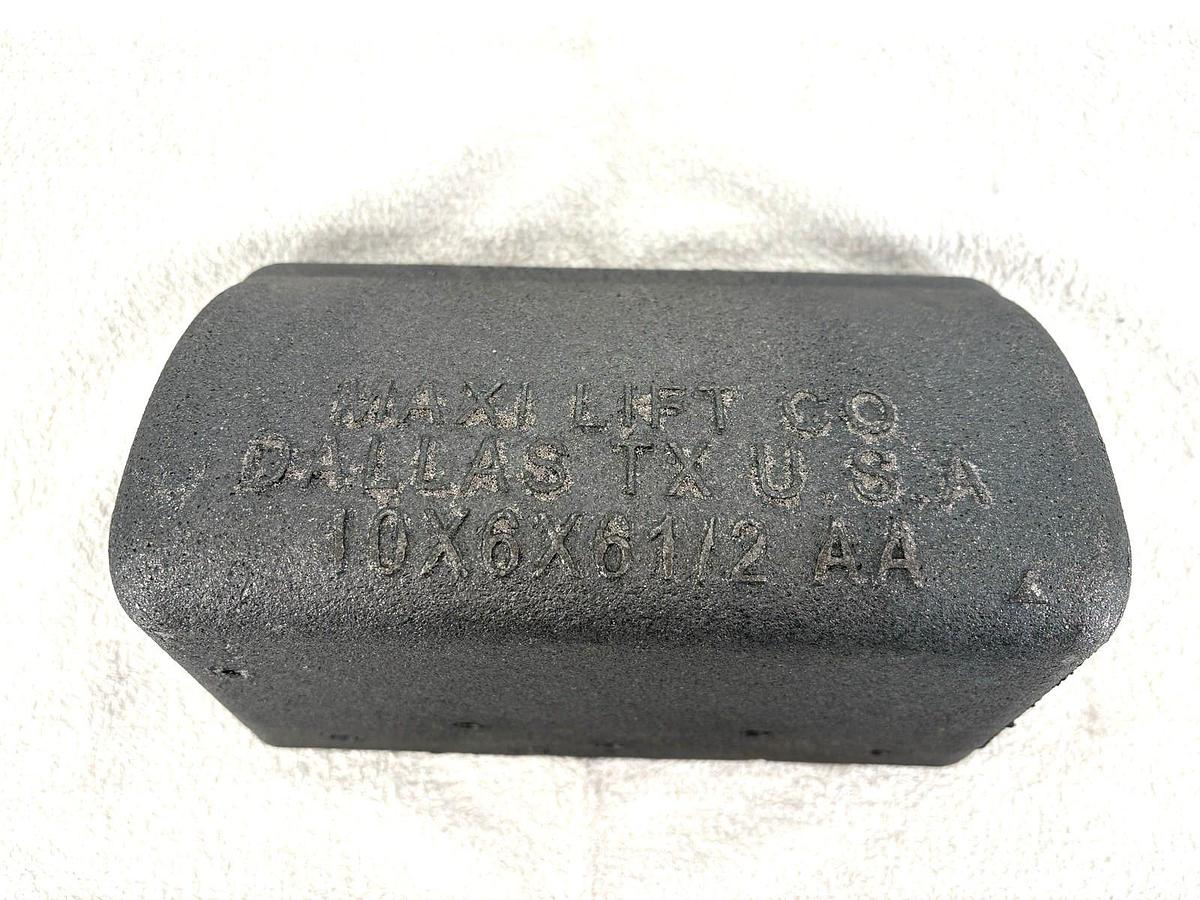 New Maxi-Lift DI-MAX AA Ductile Iron Elevator Bucket 10 x 6 x 6-1/2-AA
