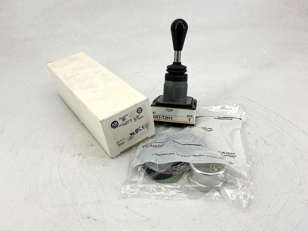 New Allen Bradley 800T-T2H1 Ser T Toggle Switch 2-Way Maintained Up/Down