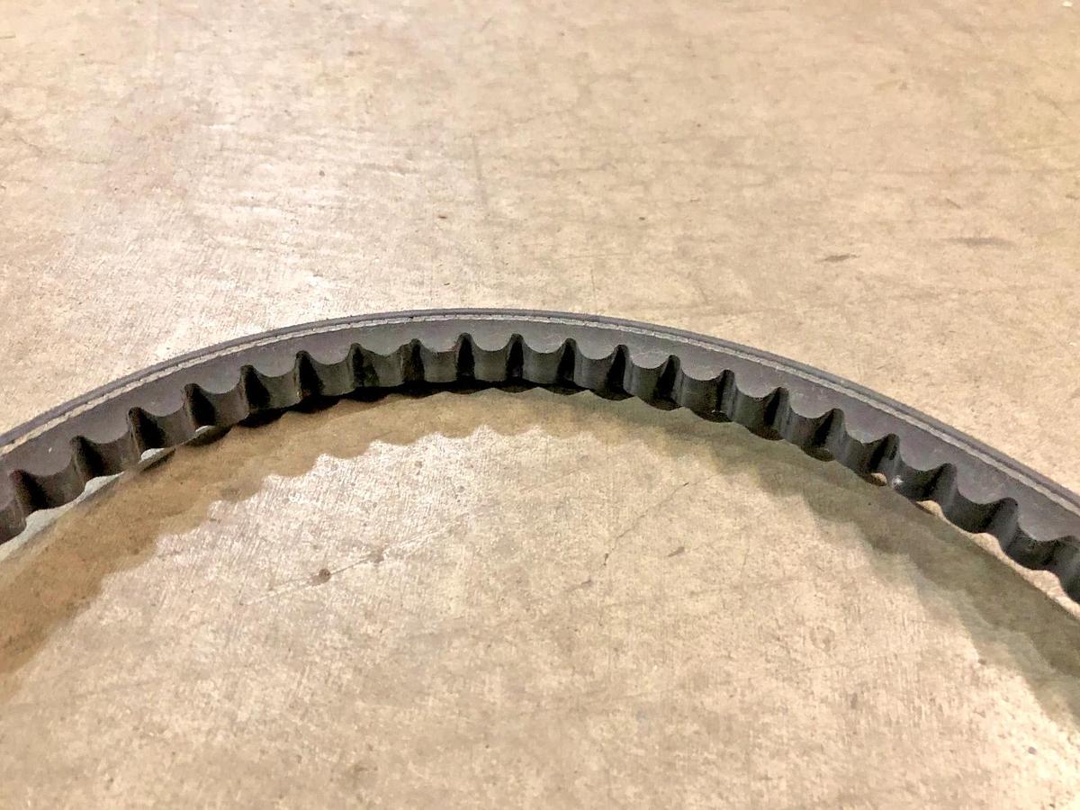 New Continental 5VX1320 HY-T Wedge Cogged V-Belt - No Box