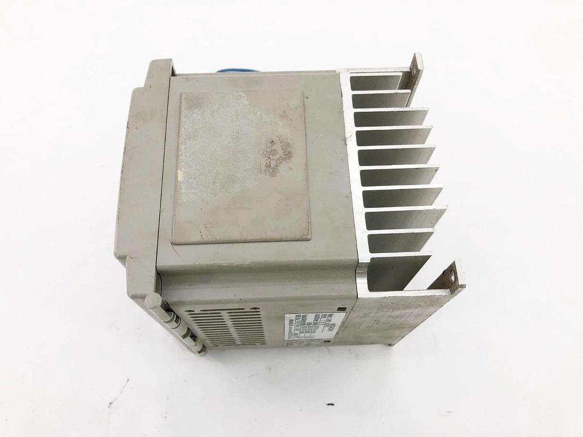 Used Hitachi SJ100-007NFU Inverter VFD 1HP 3PH (For Parts Only)