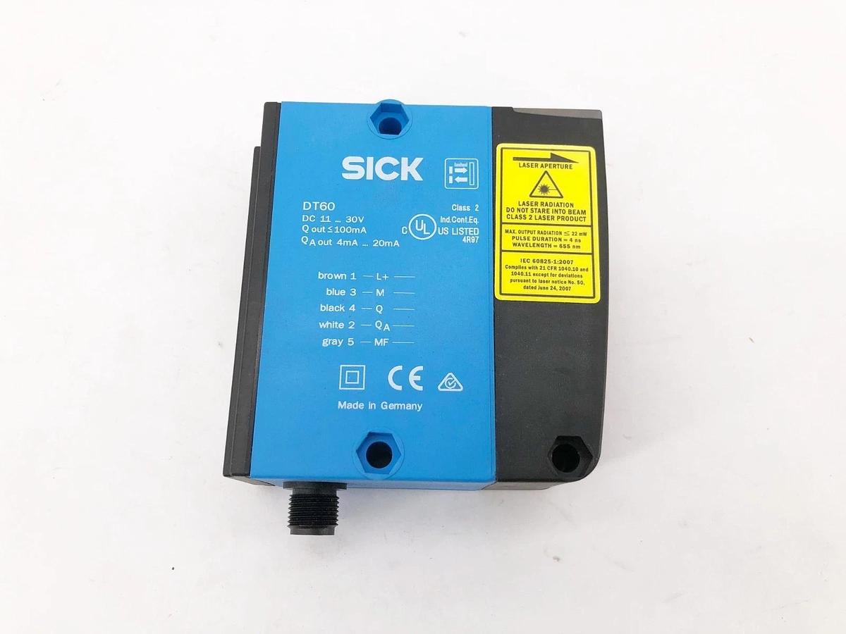 New Sick DT60-N211B Distance Measuring Device 1025846