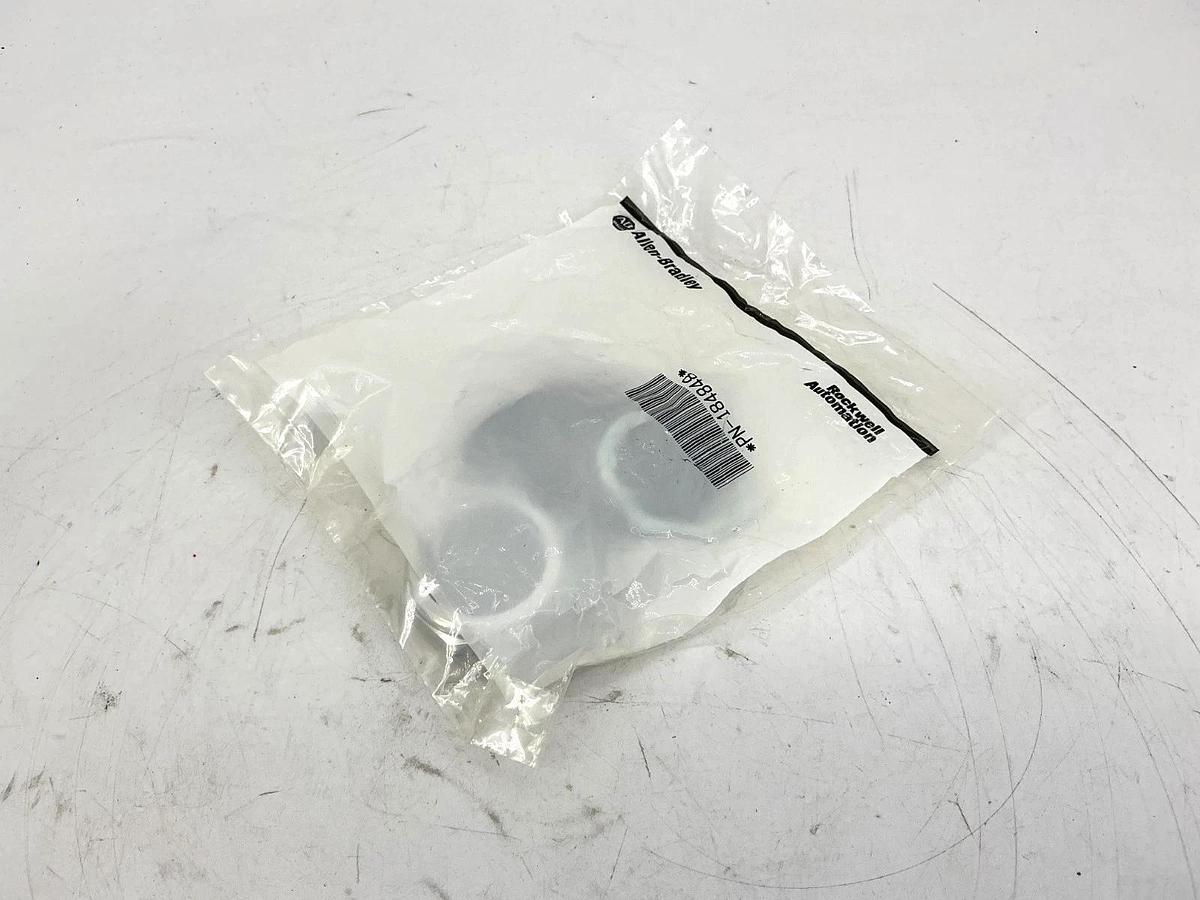 New Allen Bradley 800T-2JRH17KB7AX Ser V Selector Switch 3P Red LED 130V -No Box