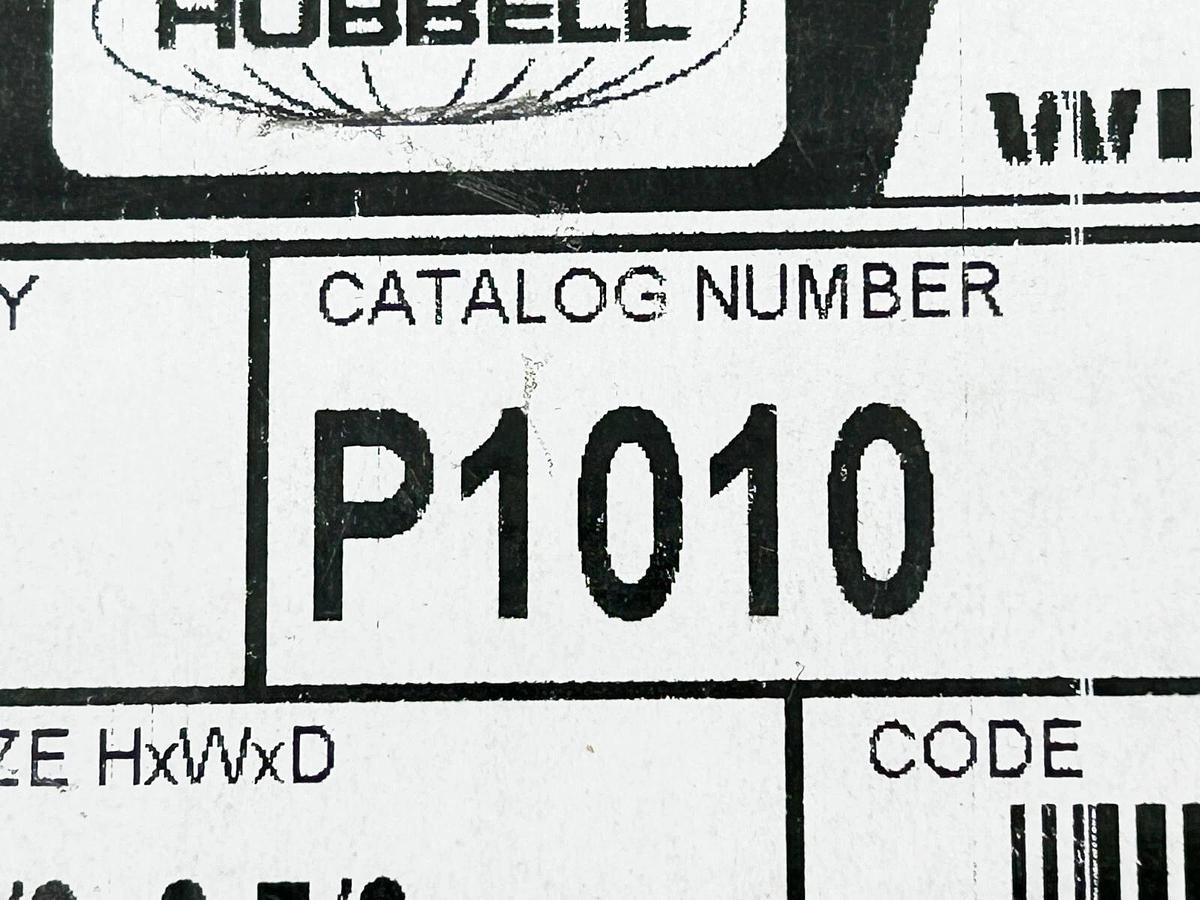 New Hubbell P1010 Panel Polyester Powder White 8 7/8X8 7/8