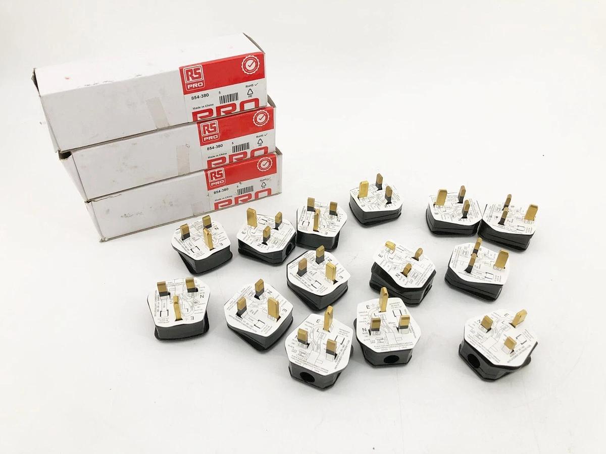 Lot of 14 New RS Pro 854-380 Cable Cable Mounts Urea Formaldehyde 250V 13A Black