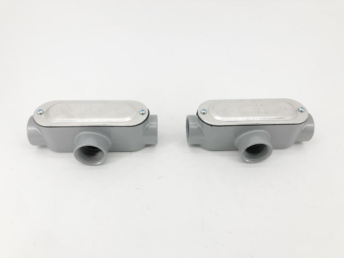 Lot of 2 New E121488 1" T Aluminum Conduit Bodies With Cover