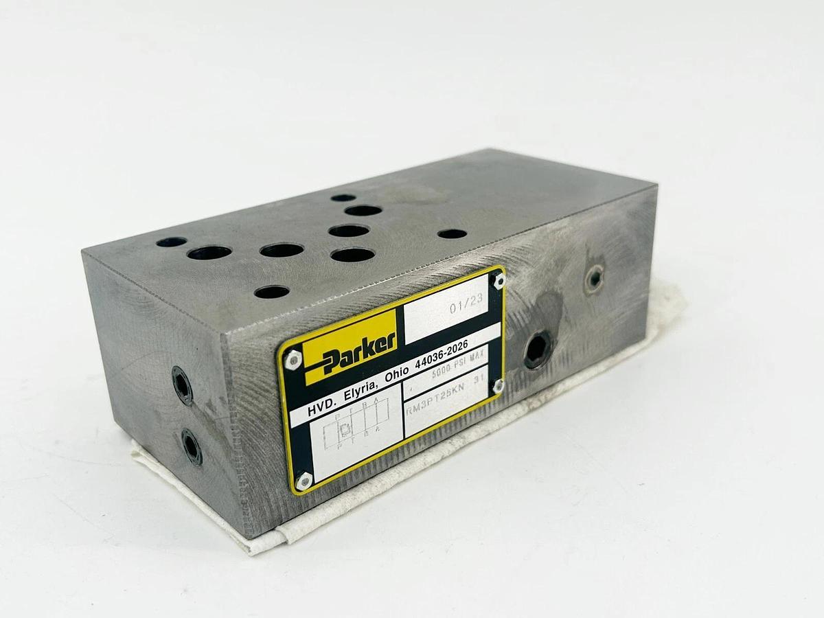New Parker RM3PT25KN Hydraulic Relief Valve 5000PSI