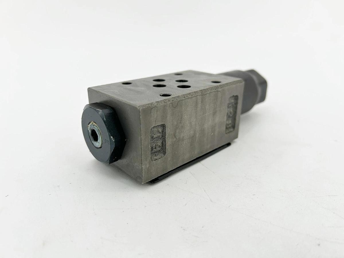 New Nachi OG-G01-B1-E21 Modular Valve