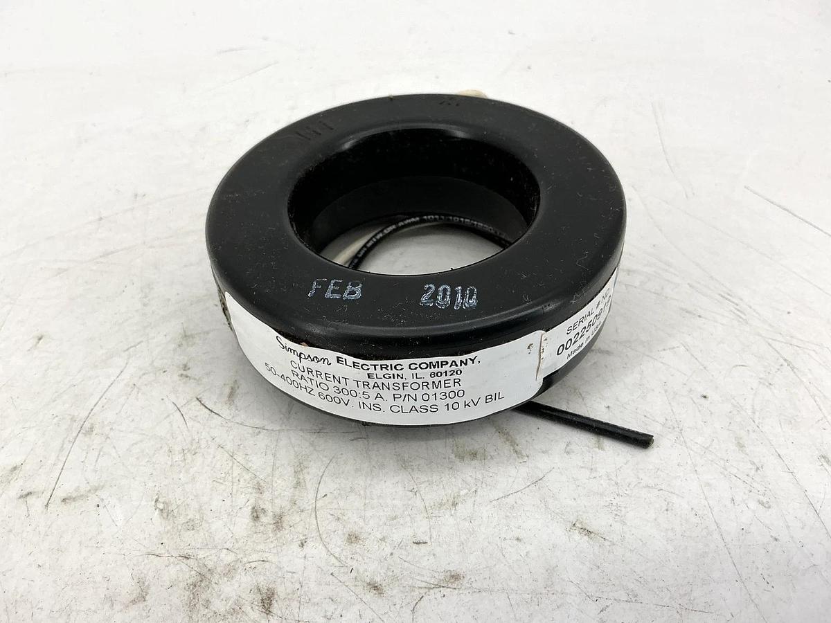 Used Simpson Electric Co 01300 Current Transformer 2-Wire Ratio: 300:5A 600V 50-400HZ