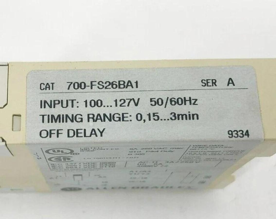 New Allen Bradley 700-FS26BA1 Ser. A Timing Relay 100-127V 0.15-3min Off-Delay