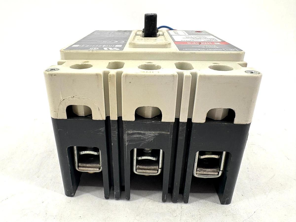 Used Cutler-Hammer HMCPS030H1C 30A Circuit Breaker w/ Aux. Switch 600VAC 3-Pole