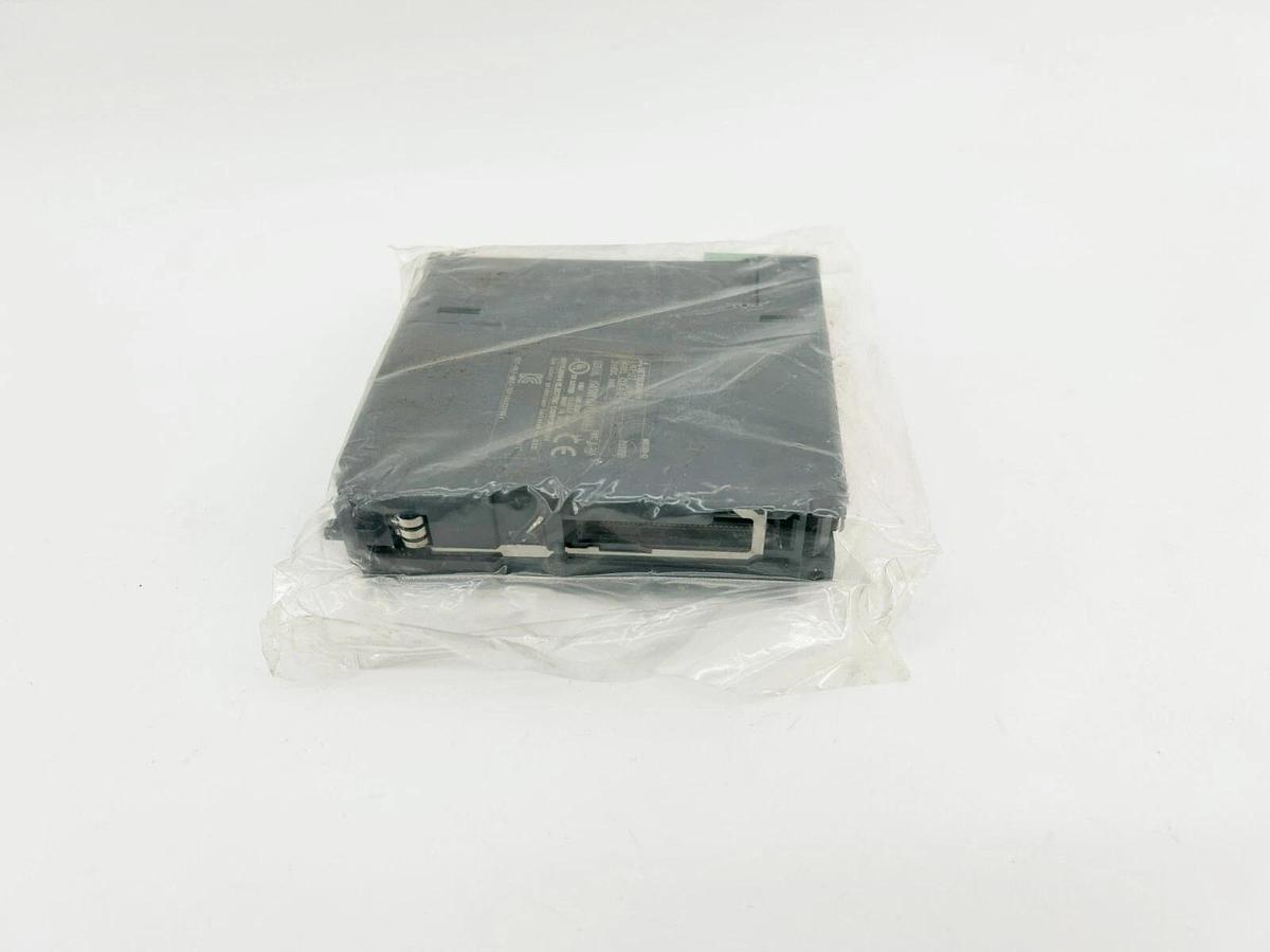 New Mitsubishi QX40-S1 Input Module, 24VDC 6mA