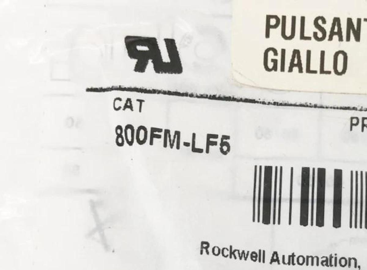 Lot of 2 New Allen Bradley 800FM-LF5 Yellow Flush Mount Pushbutton Illuminated