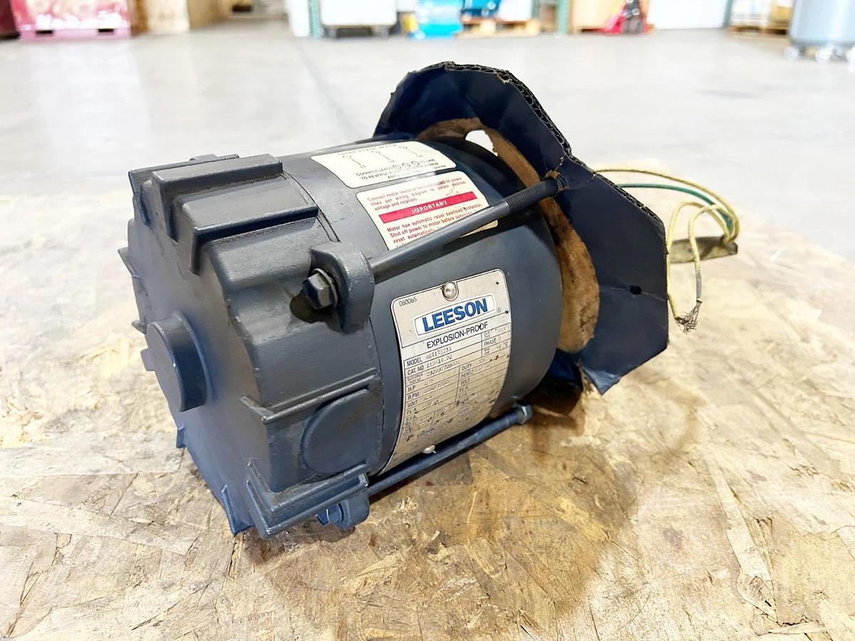 New Leeson 115414.00 Motor 1/2HP 575V 3PH U6T17EZ3A B56Y Frame - No Box