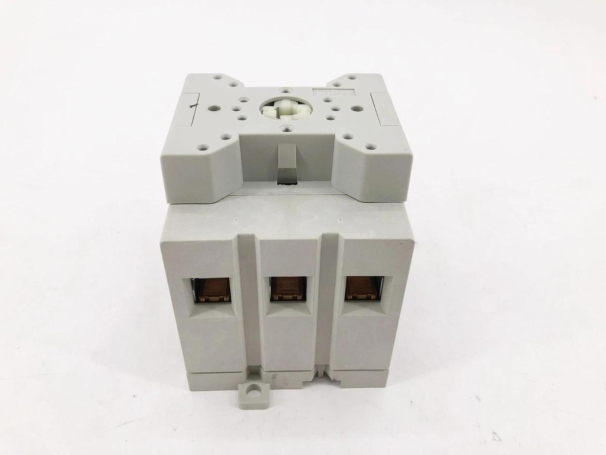 New Allen Bradley 194E-E100-1753 Ser. B Load Switch 3P 100A 600VAC