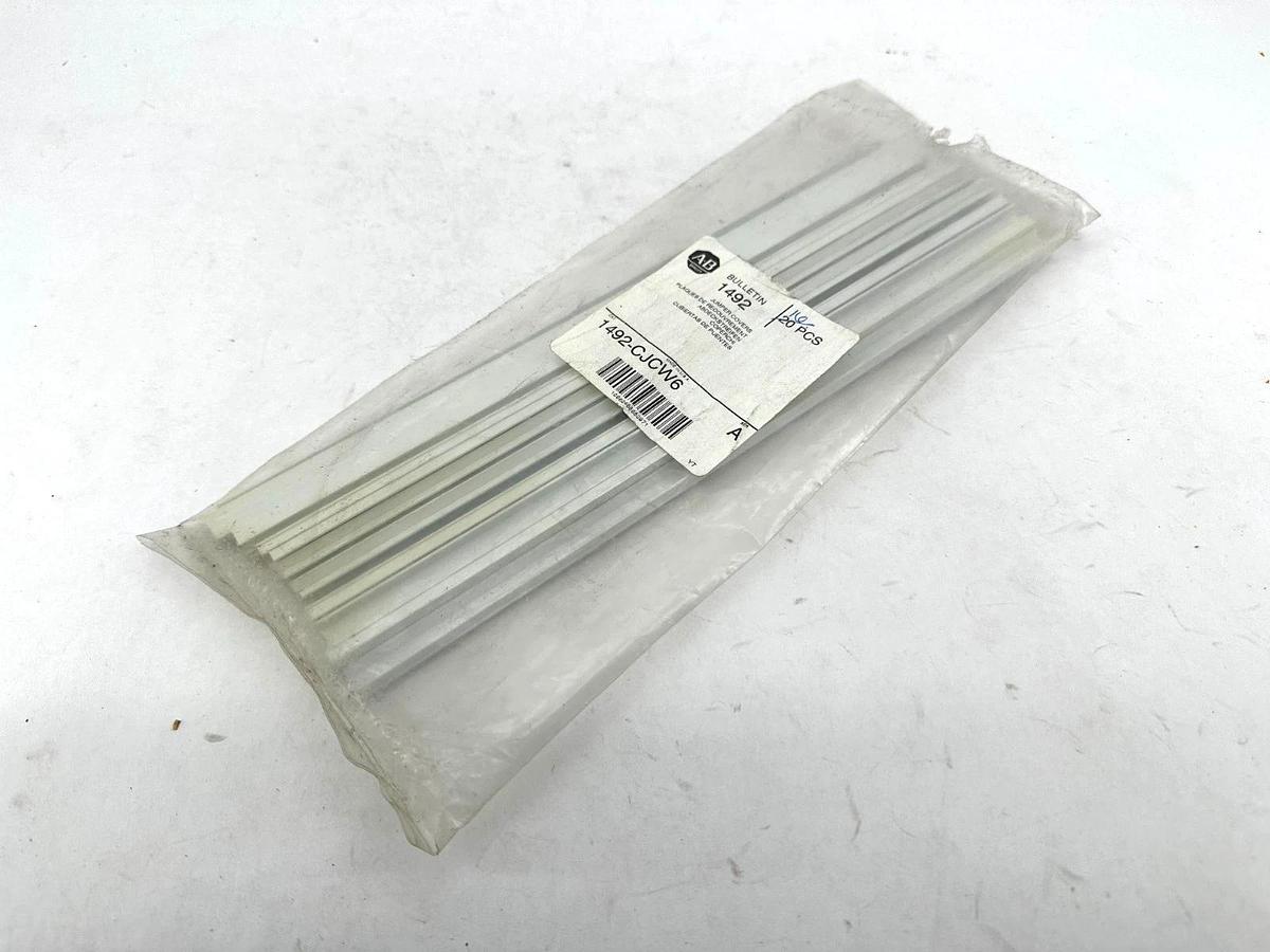 Lot of 16 New Allen Bradley 1492-CJCW6 Ser A Jumper Covers 6mm Center to Center