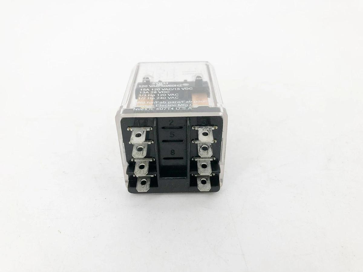 New Dayton 5YR31 Relay 8-Pin 120VAC 13A DPDT