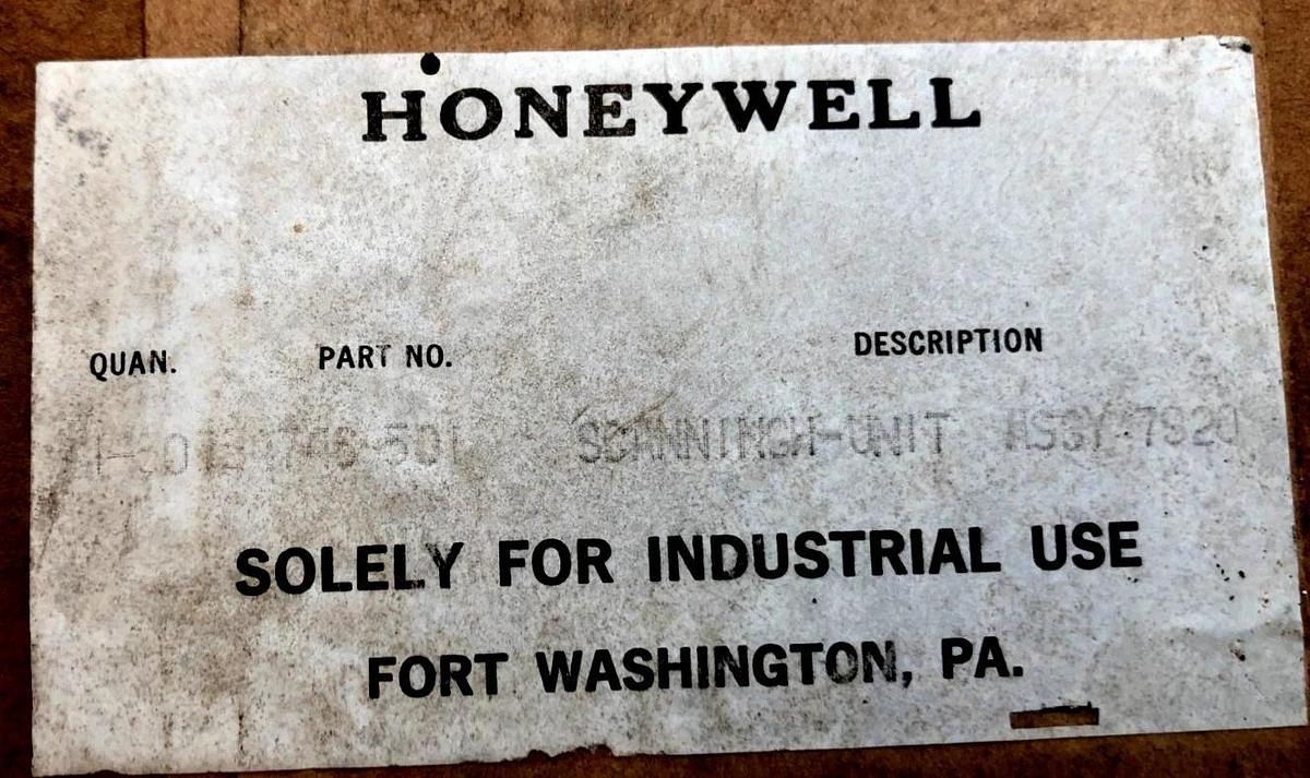 Used Honeywell 30734746-501 Servo Plate Scanning Unit Assembly 7920 (Missing Parts)