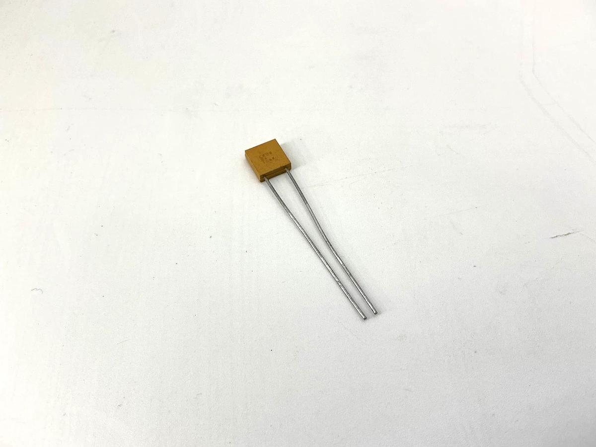 Bag of 20 CK06BX104K Ceramic Multilayer Capacitor 100VDC