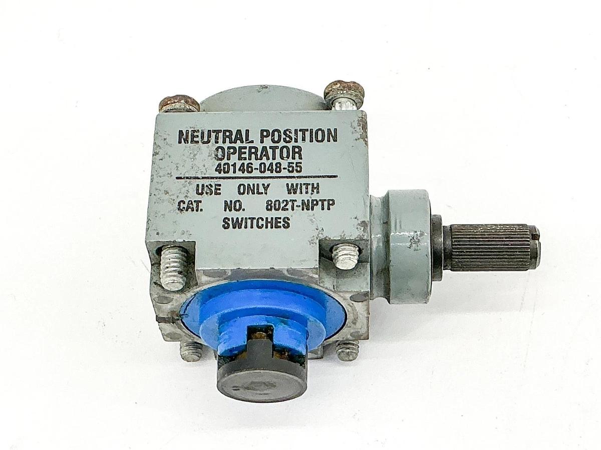 Used Allen Bradley 40146-048-55 Neutral Position Operator Head