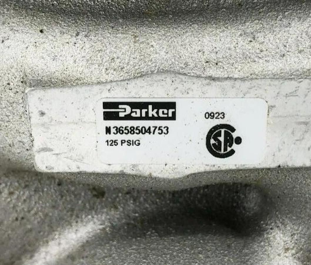 New Parker N3658504753 Solenoid Valve 3-Way NC 1-1/4" Body 1-1/2" Exhaust 125psi