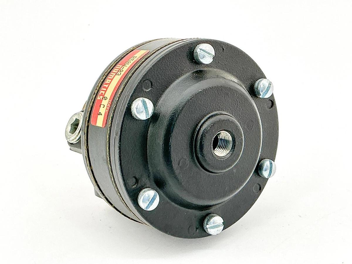 New Numatics R50W-03 Pneumatic Pressure Regulator - No Box