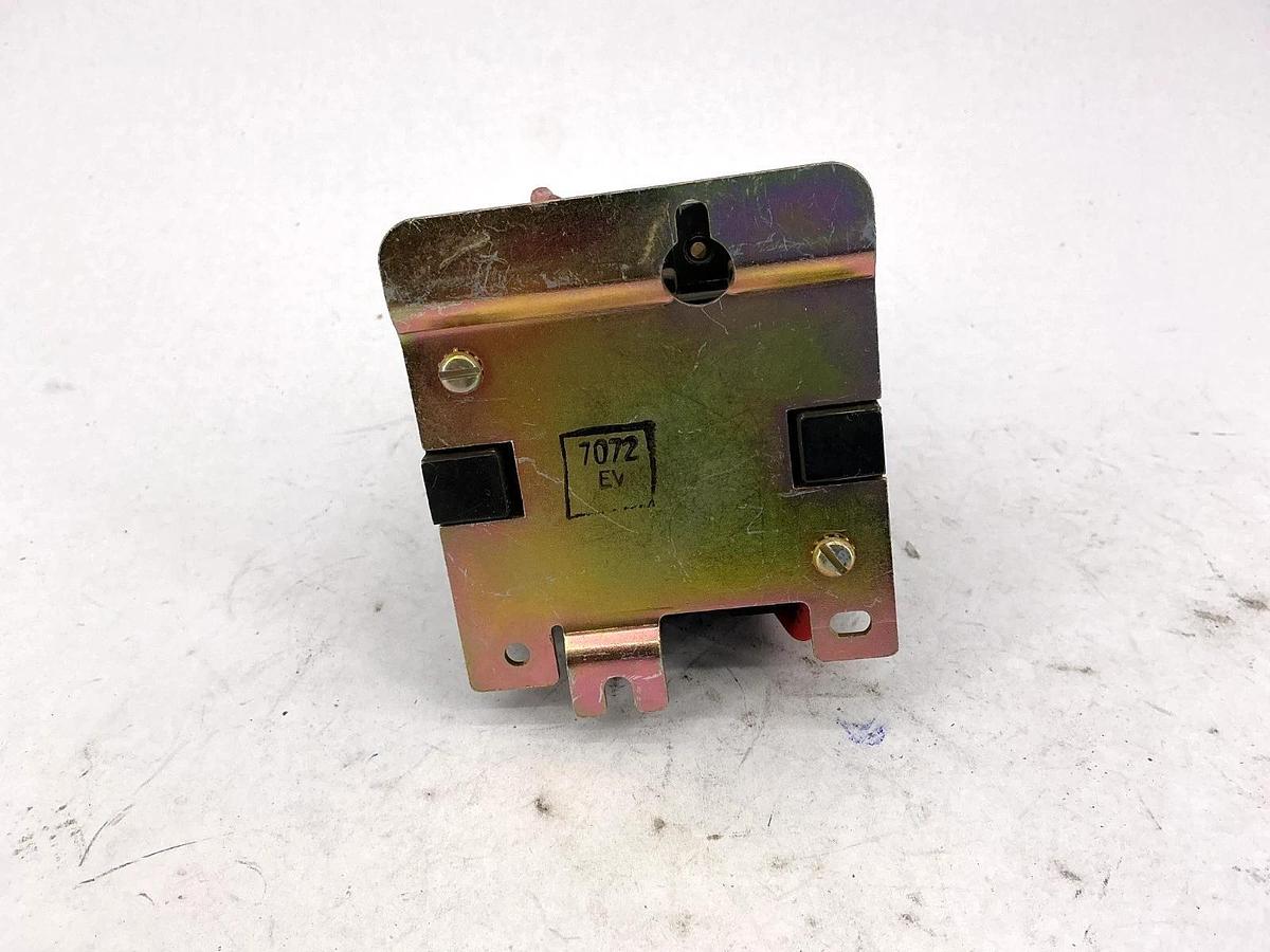 Used Square D 8502AG-2 Ser B Magnetic Contactor Nema Size 00 10A 600V