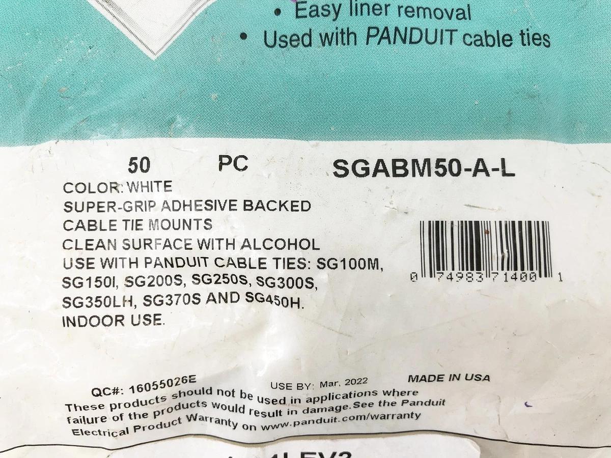 Bag of 50 New Panduit SGABM50-A-L Adhesive Backed Tie Mounts 1LEV2