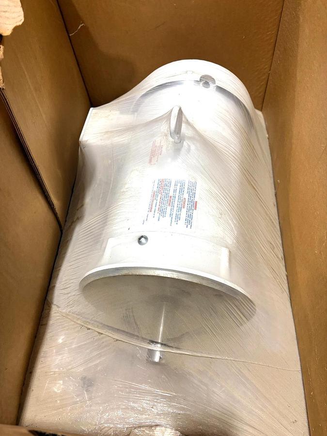 New Baldor CEWDM3615T 5hp Washdown TEFC Motor 230/460V 1800rpm 184TC Frame