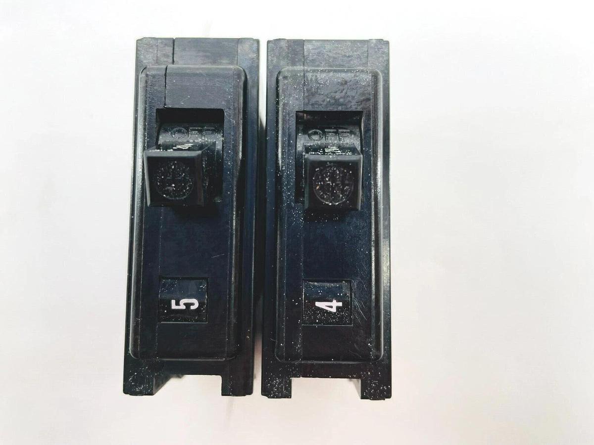 Used Lot of 6 Circuit Breakers Cutler Hammer Crouse Hinds Square D 20A 15A 30A