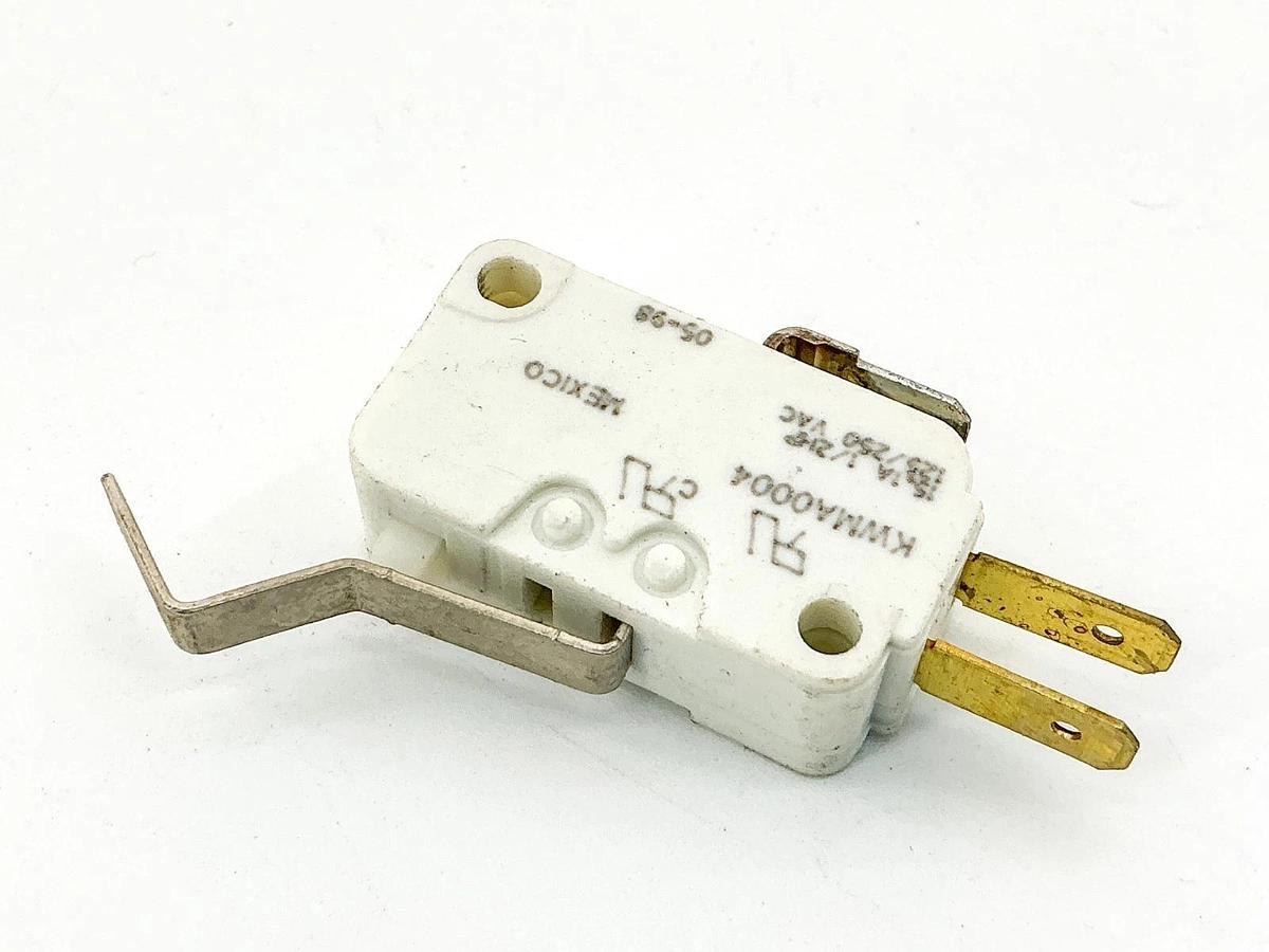New Lot of 10 Cherry KWMA0004 Micro Switch 15.1A 1/2HP 125/250V 01-98 - No Box
