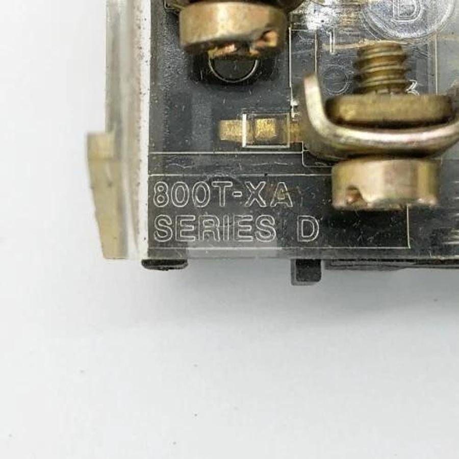 Lot of 2 New Allen Bradley 800T-XA Ser. D Contact Blocks 1 NO - 1 NC - No Box