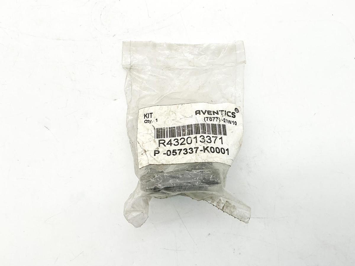 New Aventics R432013371 Rear Clevis Bracket P-057337-K0001