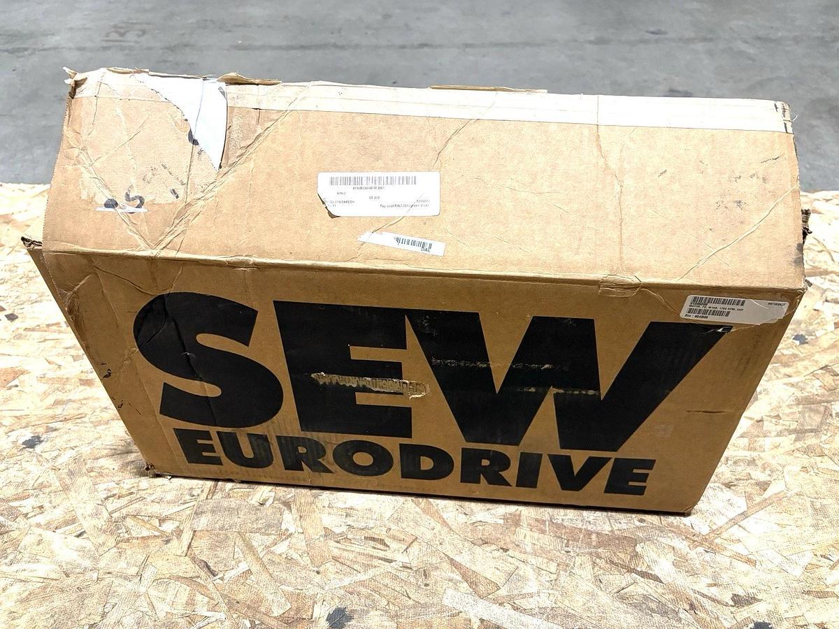 New SEW Eurodrive DRN100L4/FG/EK8S/DH 5HP Inverter Duty Motor 230/460V 1758RPM